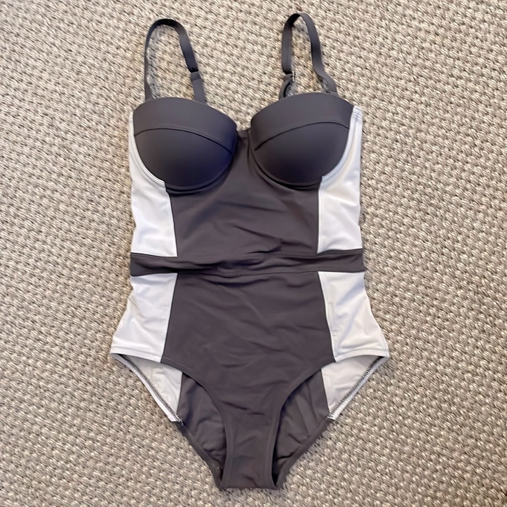 Tory Burch Lipsi Color Block One-Piece Size XS